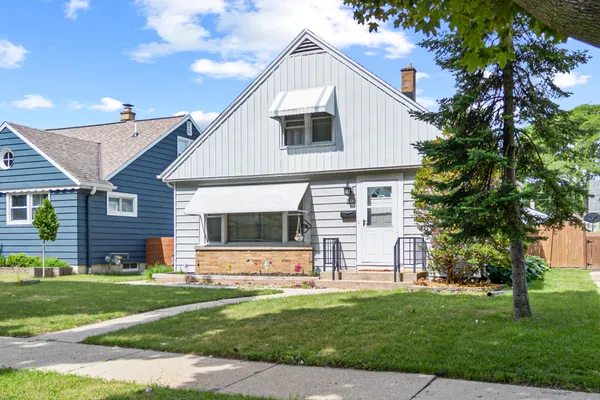 $240,000 | 3813 North 81st Street, Milwaukee, WI 53222