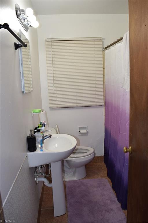 1417 Cook Street High Point, NC 27262 - Photo 8 of 13