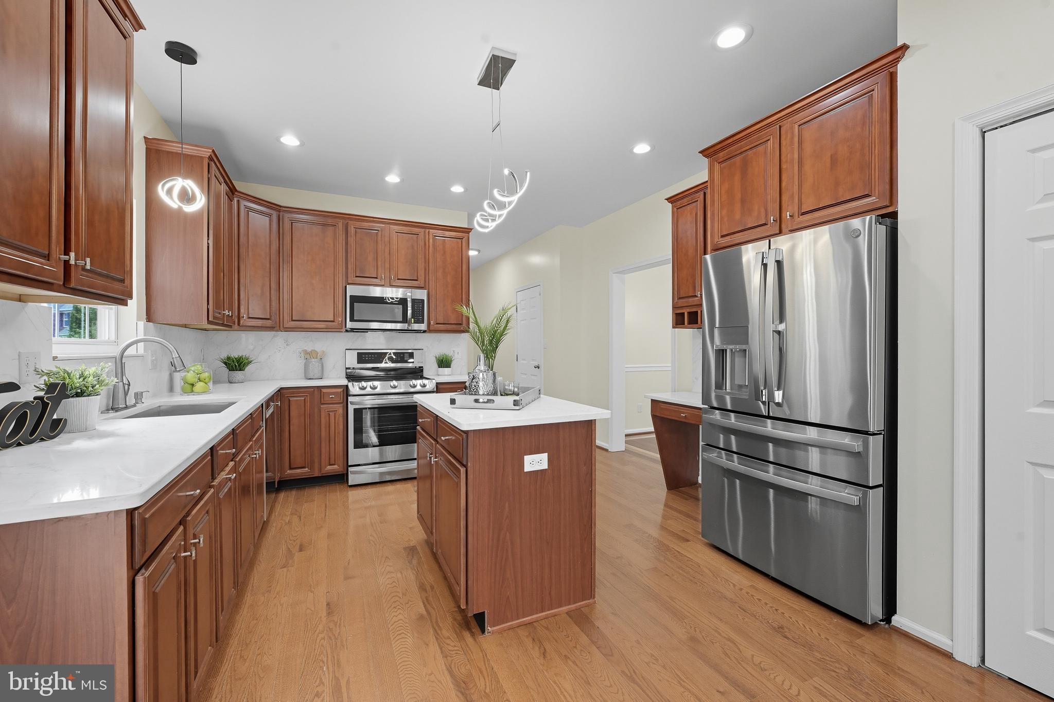 1 Michael Townsend Court Newark, DE 19702 - Photo 12 of 47 Kitchen