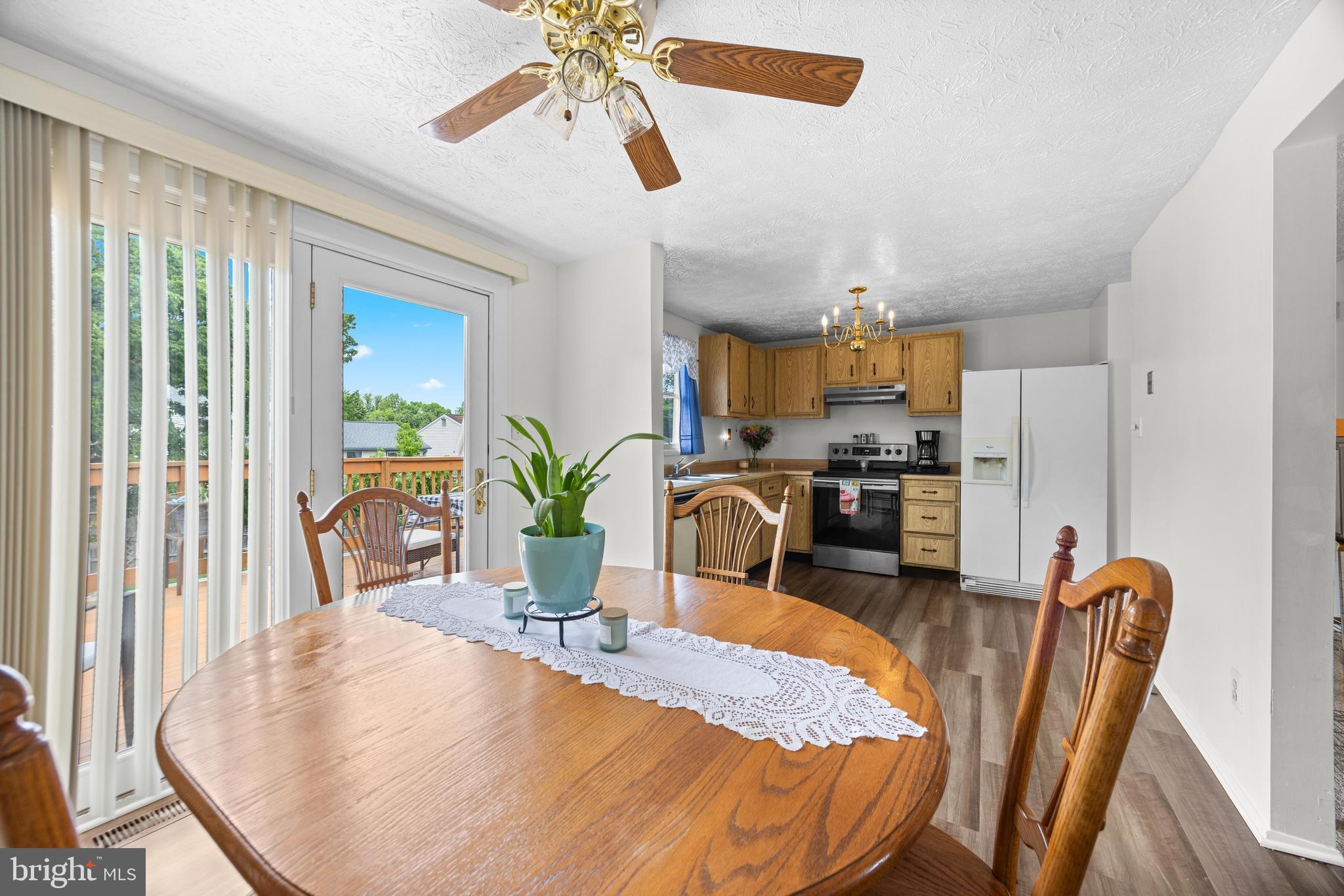 513 Fuselage Avenue Baltimore, MD 21221 - Photo 6 of 38 Gallery Image 6