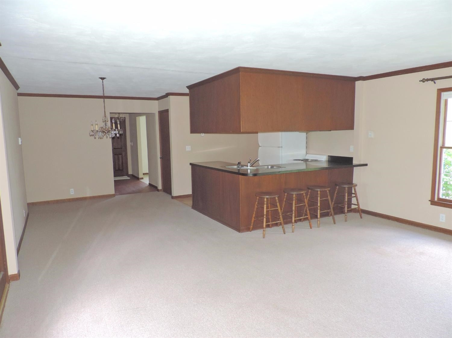7475 Walsh Road Dexter, MI 48130 - Photo 5 of 10 Photo 5