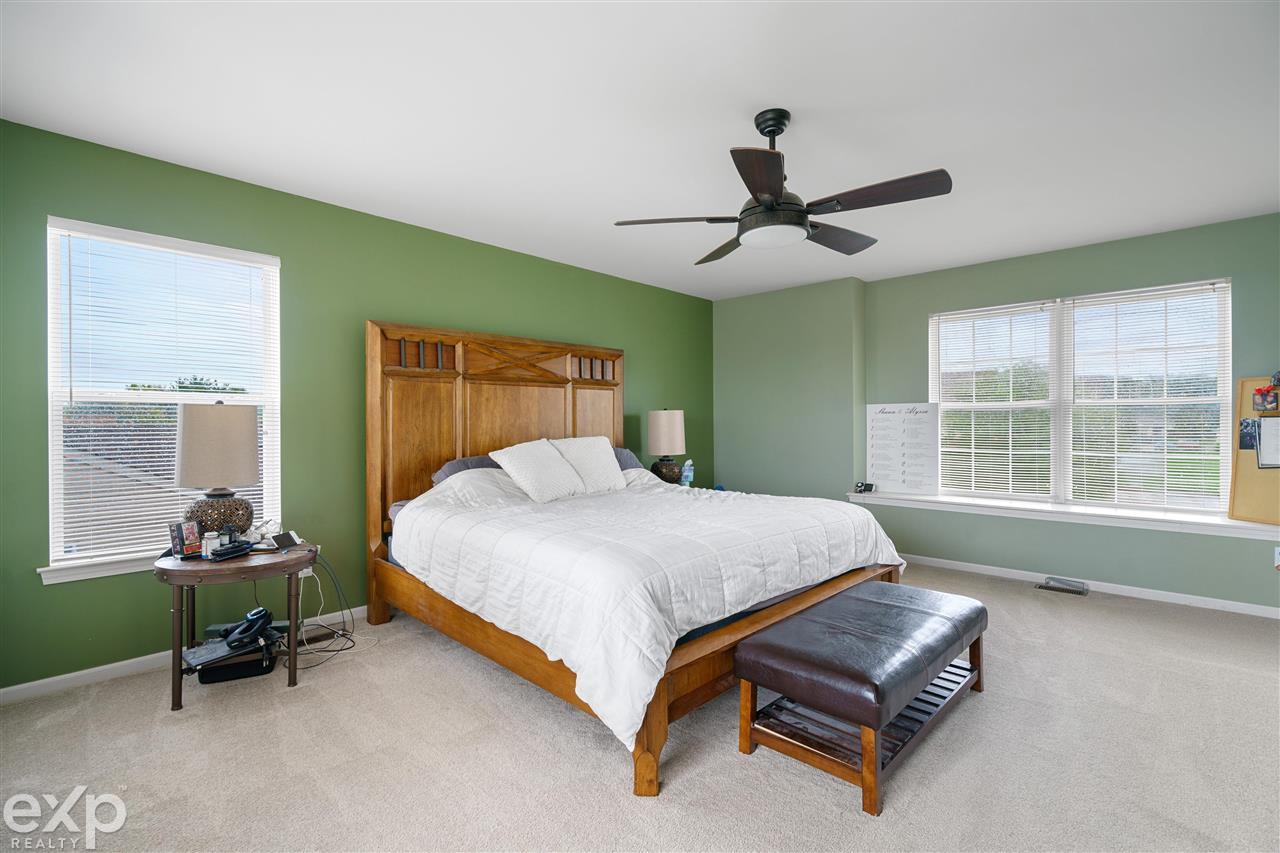 51845 Rivard Road New Baltimore, MI 48047 - Photo 14 of 34