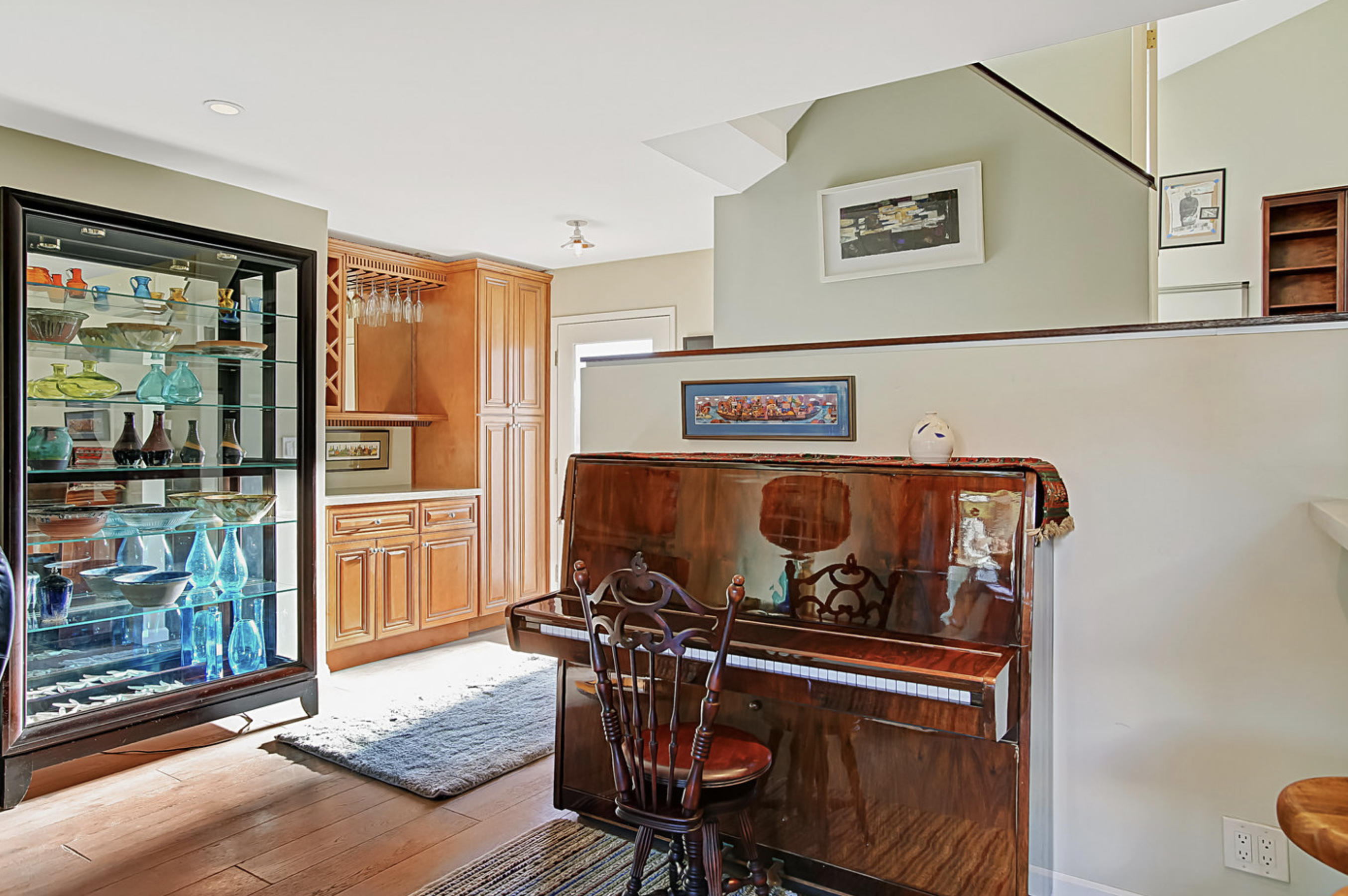 669 Del Parque Drive, Unit D Santa Barbara, CA 93103 - Photo 7 of 37 a view of that has a stove and a table