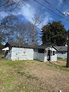 $15,000 | 217 Elm Street, Greenwood, MS 38930