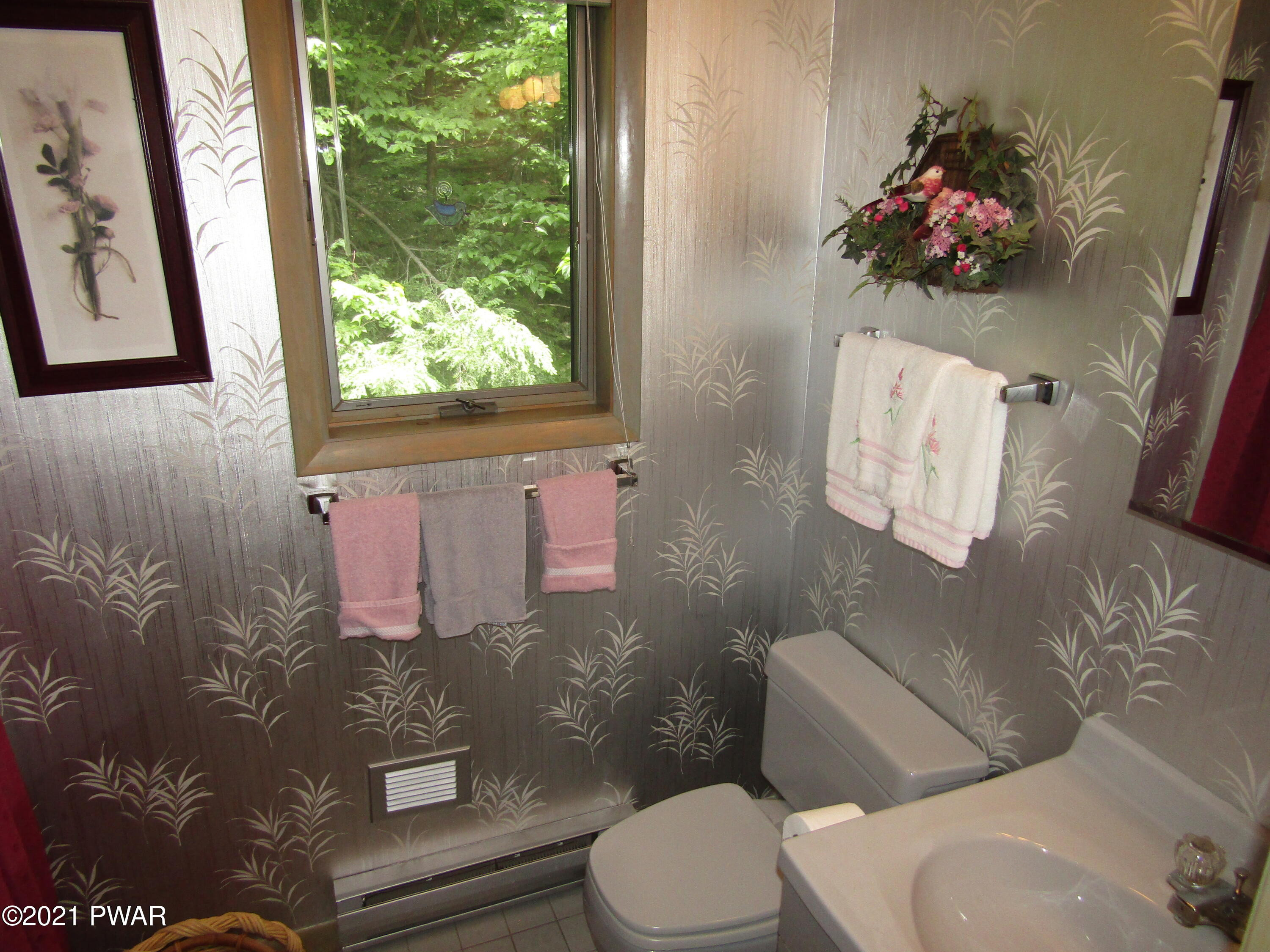 41 Cliffwood Road Lake Ariel, PA 18436 - Photo 23 of 42