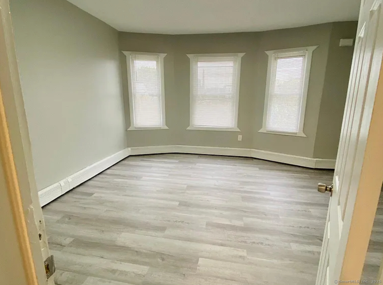 87 Caroline Street, Unit 1 Bridgeport, CT 06608 - Photo 3 of 5