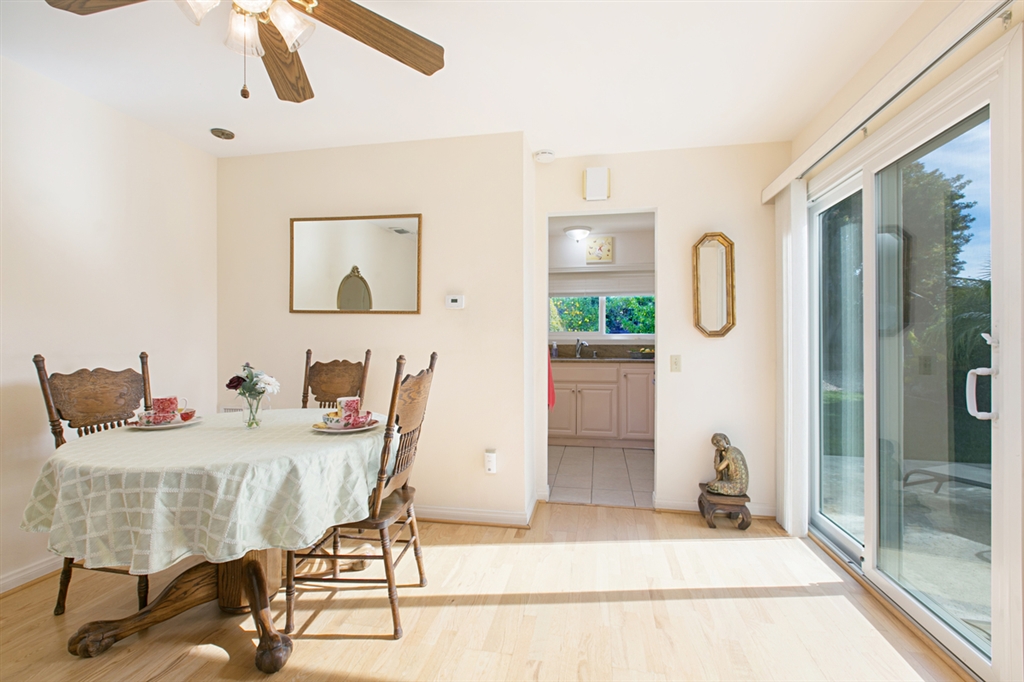 1440 Panorama Ridge Road Oceanside, CA 92056 - Photo 5 of 19 Dining Room