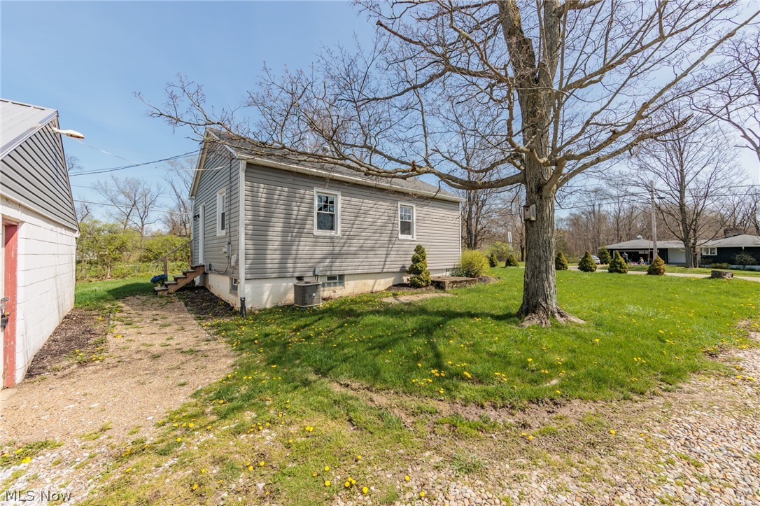 4510 Nettleton Road Medina, OH 44256 - Photo 5 of 27 Rear view of house featuring central AC unit