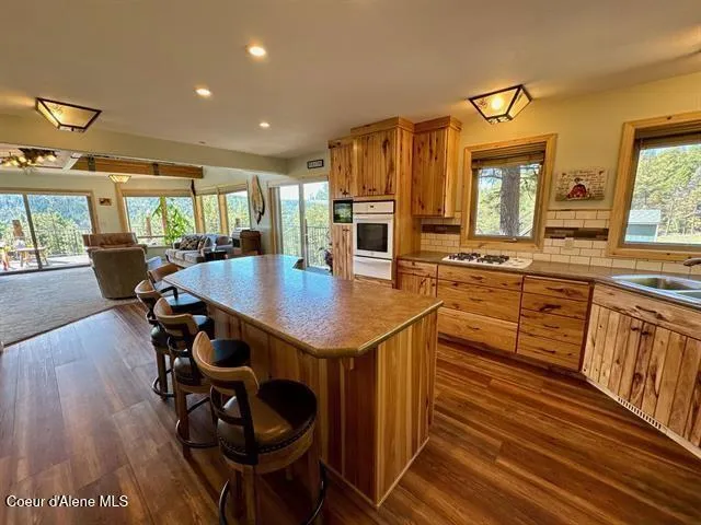 $518,000 | 23003 Deer Creek Road, Winchester, ID 83555