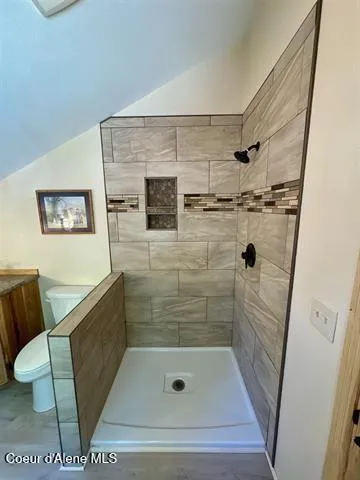 $518,000 | 23003 Deer Creek Road, Winchester, ID 83555