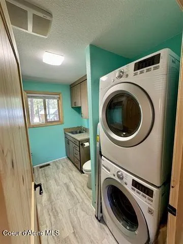 $518,000 | 23003 Deer Creek Road, Winchester, ID 83555