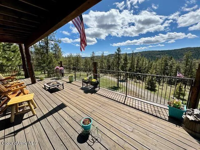 $518,000 | 23003 Deer Creek Road, Winchester, ID 83555