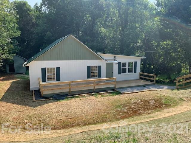 218 Roby Conley Road Marion, NC 28752 - Photo 1 of 28 Gallery Image 1