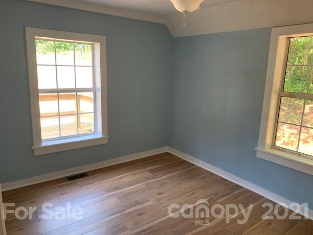 218 Roby Conley Road Marion, NC 28752 - Photo 14 of 28 Gallery Image 14
