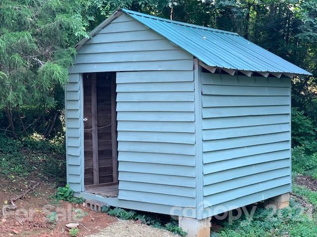 218 Roby Conley Road Marion, NC 28752 - Photo 24 of 28 Gallery Image 24