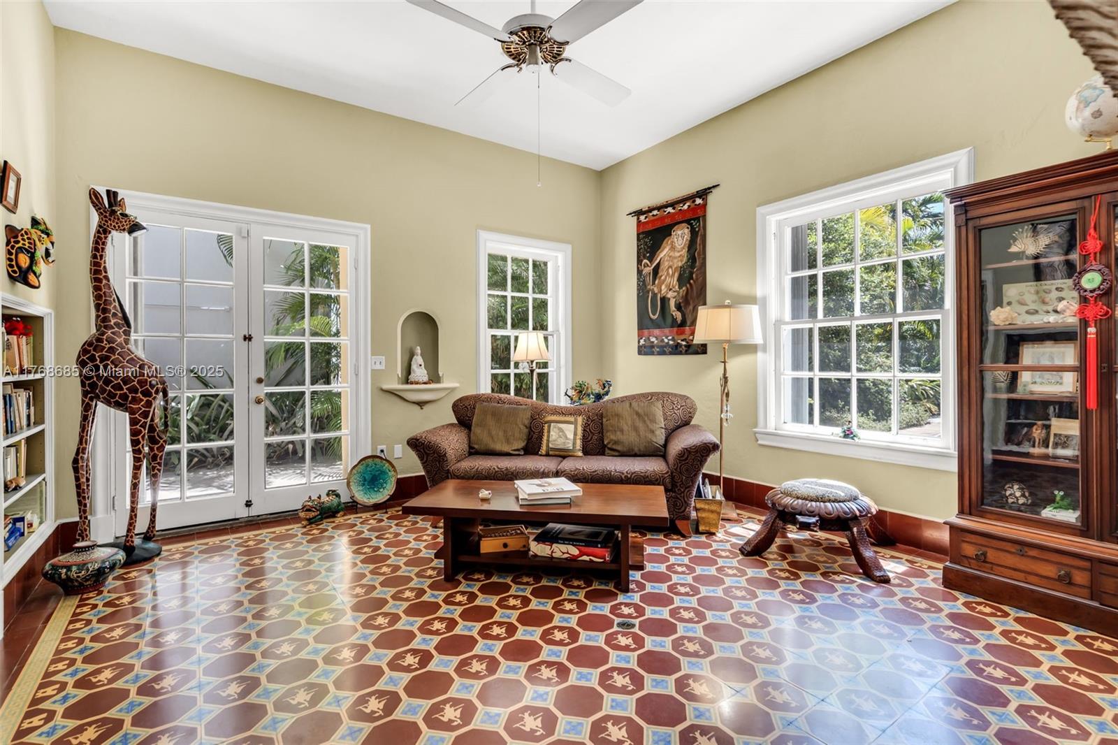 3240 Morris Lane Miami, FL 33133 - Photo 16 of 61