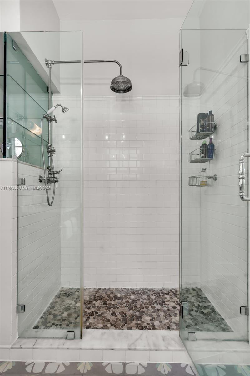 3240 Morris Lane Miami, FL 33133 - Photo 30 of 61