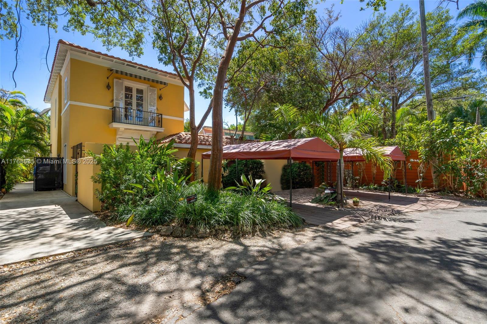 3240 Morris Lane Miami, FL 33133 - Photo 49 of 61