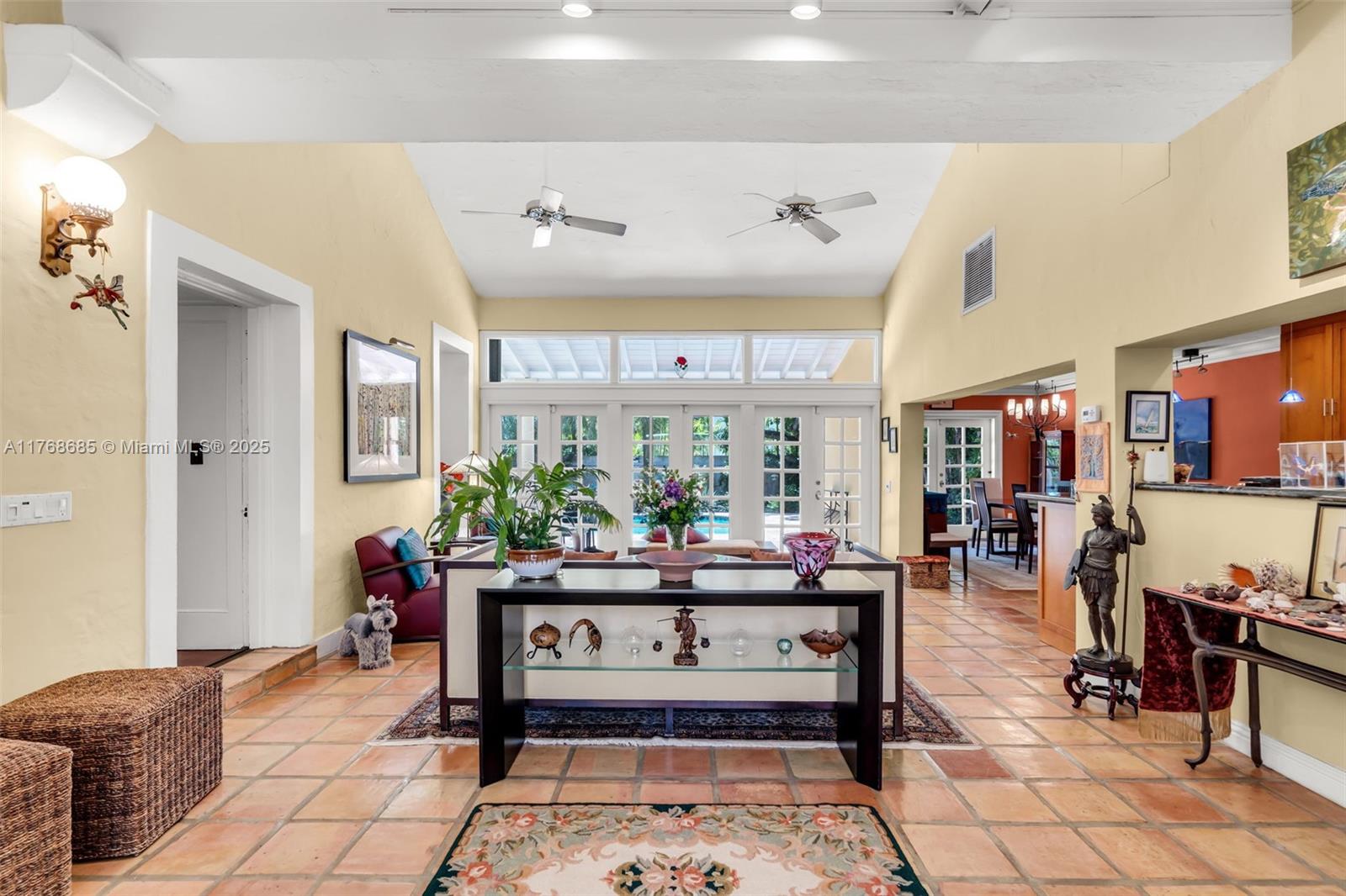 3240 Morris Lane Miami, FL 33133 - Photo 7 of 61