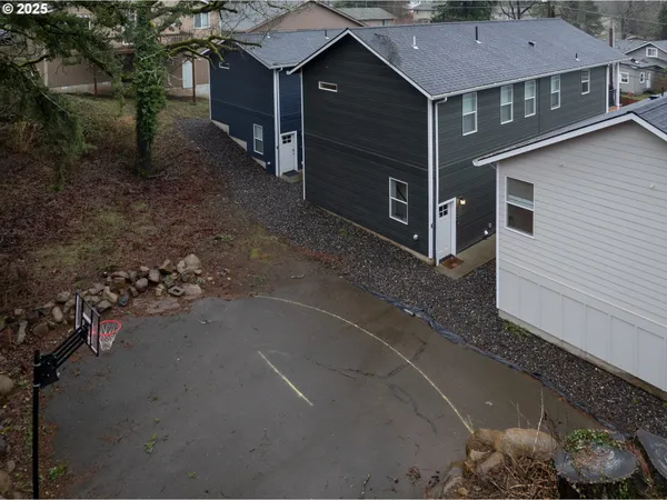 $550,000 | 541 Northwest Vancouver Avenue, Stevenson, WA 98648