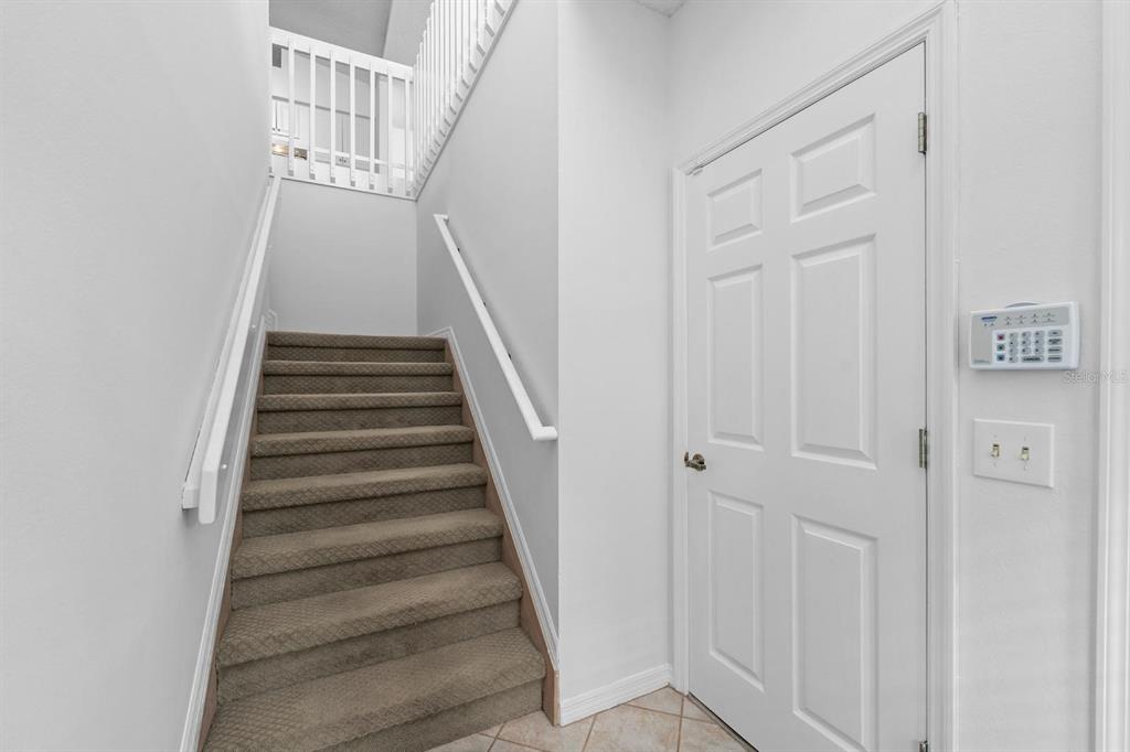 1227 Clays Trail Oldsmar, FL 34677 - Photo 8 of 37