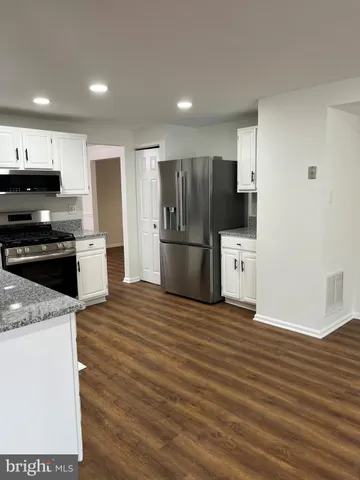 $675,000 | 6409 Sewells Orchard Drive, Columbia, MD 21045