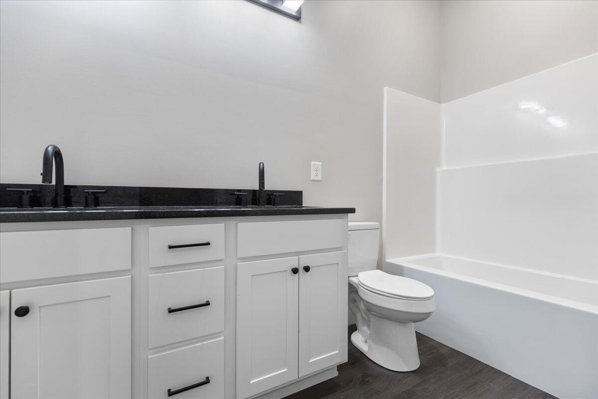 1418 Ashlin Ridge Drive Northeast Cleveland, TN 37312 - Photo 18 of 37 18-146A1165