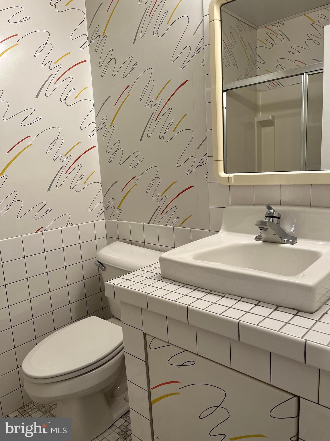 3584 Dows Road Philadelphia, PA 19154 - Photo 18 of 49 Hall Bathroom