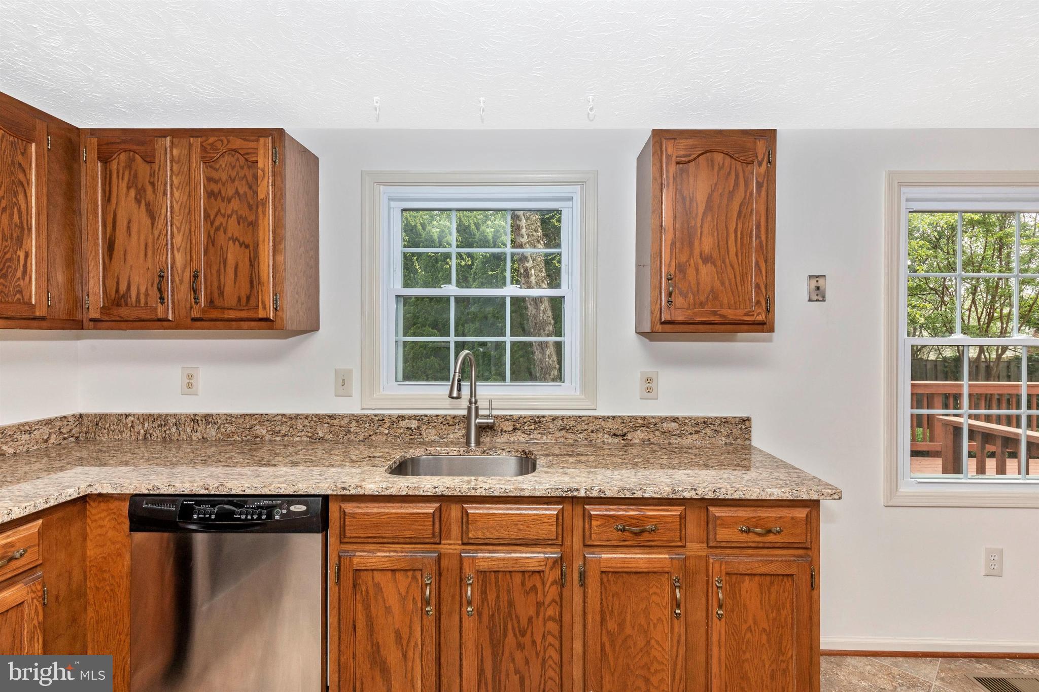 588 Pumphouse Road Frederick, MD 21703 - Photo 15 of 58 Stone Counter Tops and Luxury Vinyl Flooring