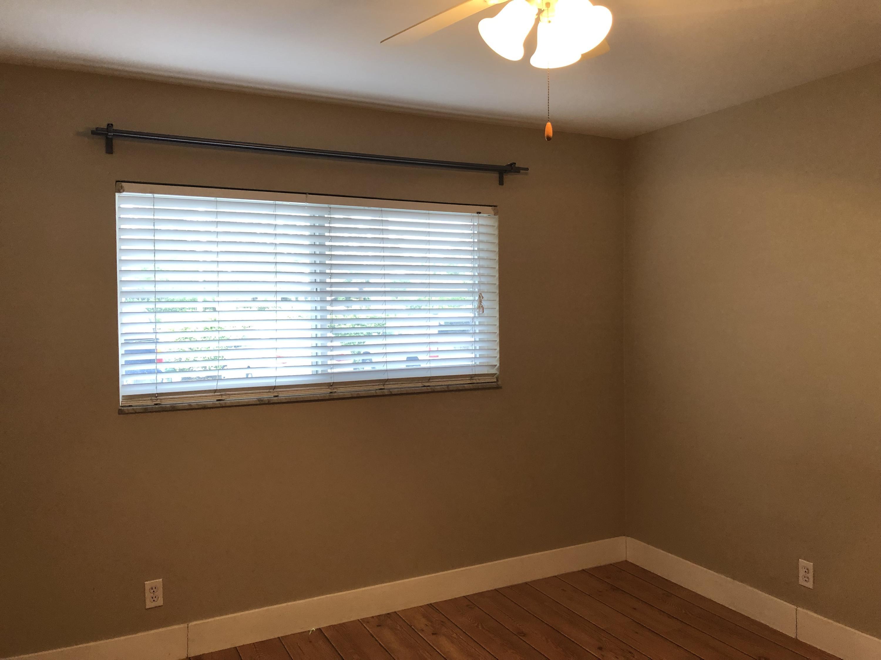 698 Northeast Spanish River Boulevard, Unit 160 Boca Raton, FL 33431 - Photo 18 of 28 Seconnd Bedroom