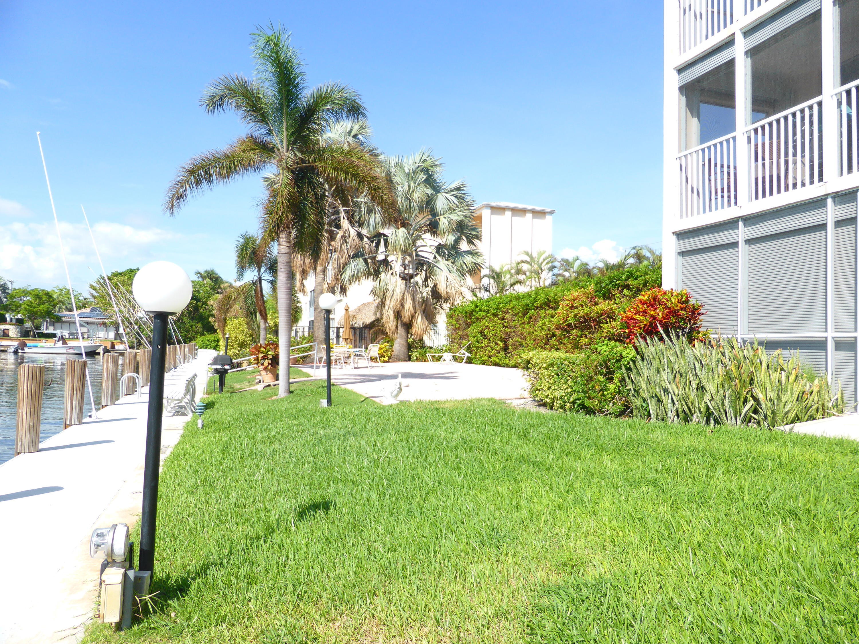 698 Northeast Spanish River Boulevard, Unit 160 Boca Raton, FL 33431 - Photo 21 of 28 Docks