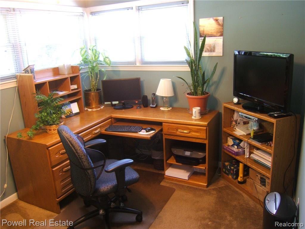12884 Salem Road Redford, MI 48239 - Photo 19 of 24 DSCF9585.JPG