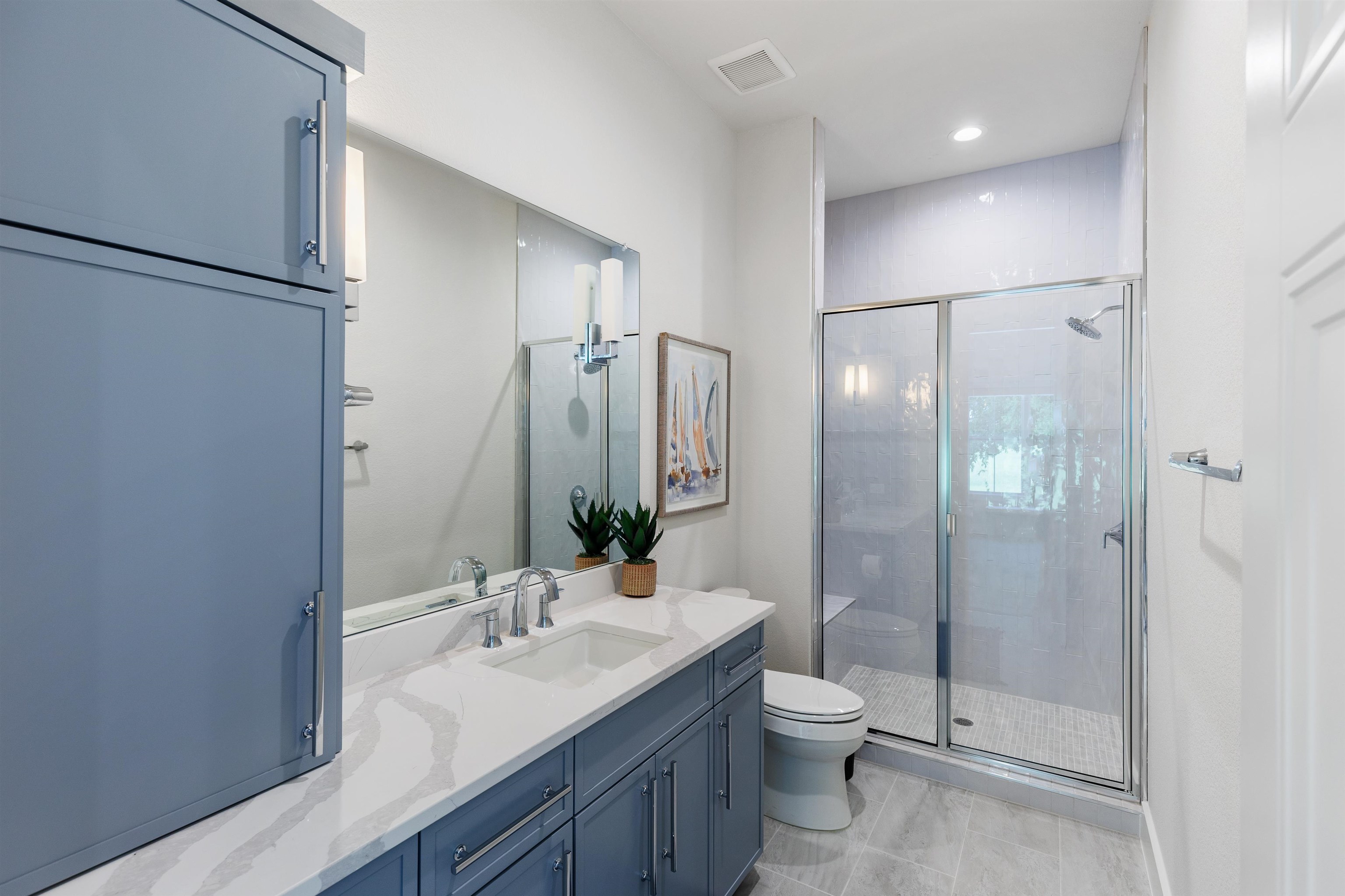 563 Ellen Williams Loop Kingsland, TX 78639 - Photo 19 of 30 Bathroom 2 en-suite featuring vanity, a walk-in shower.