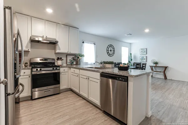 $208,940 | 5935 Texas, Seguin, TX 78155