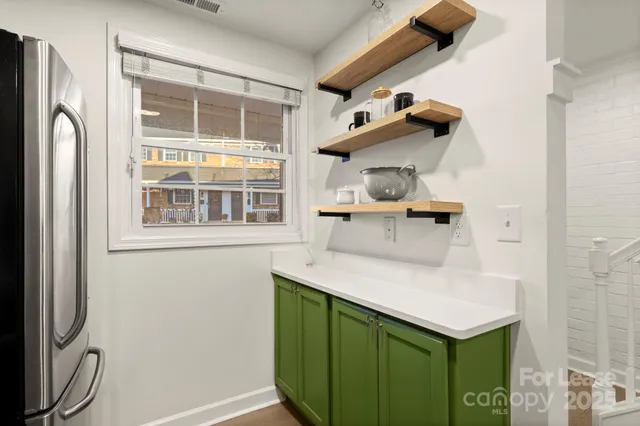 $1,850 | 1318 Green Oaks Lane, Charlotte, NC 28205