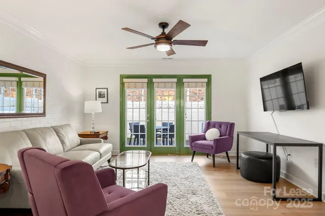 $1,850 | 1318 Green Oaks Lane, Charlotte, NC 28205