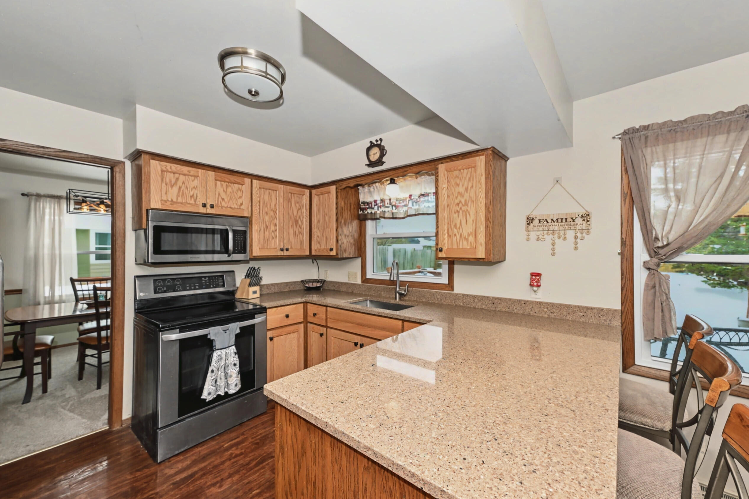 3125 91st Street Sturtevant, WI 53177 - Photo 11 of 43 04_Photo (13)