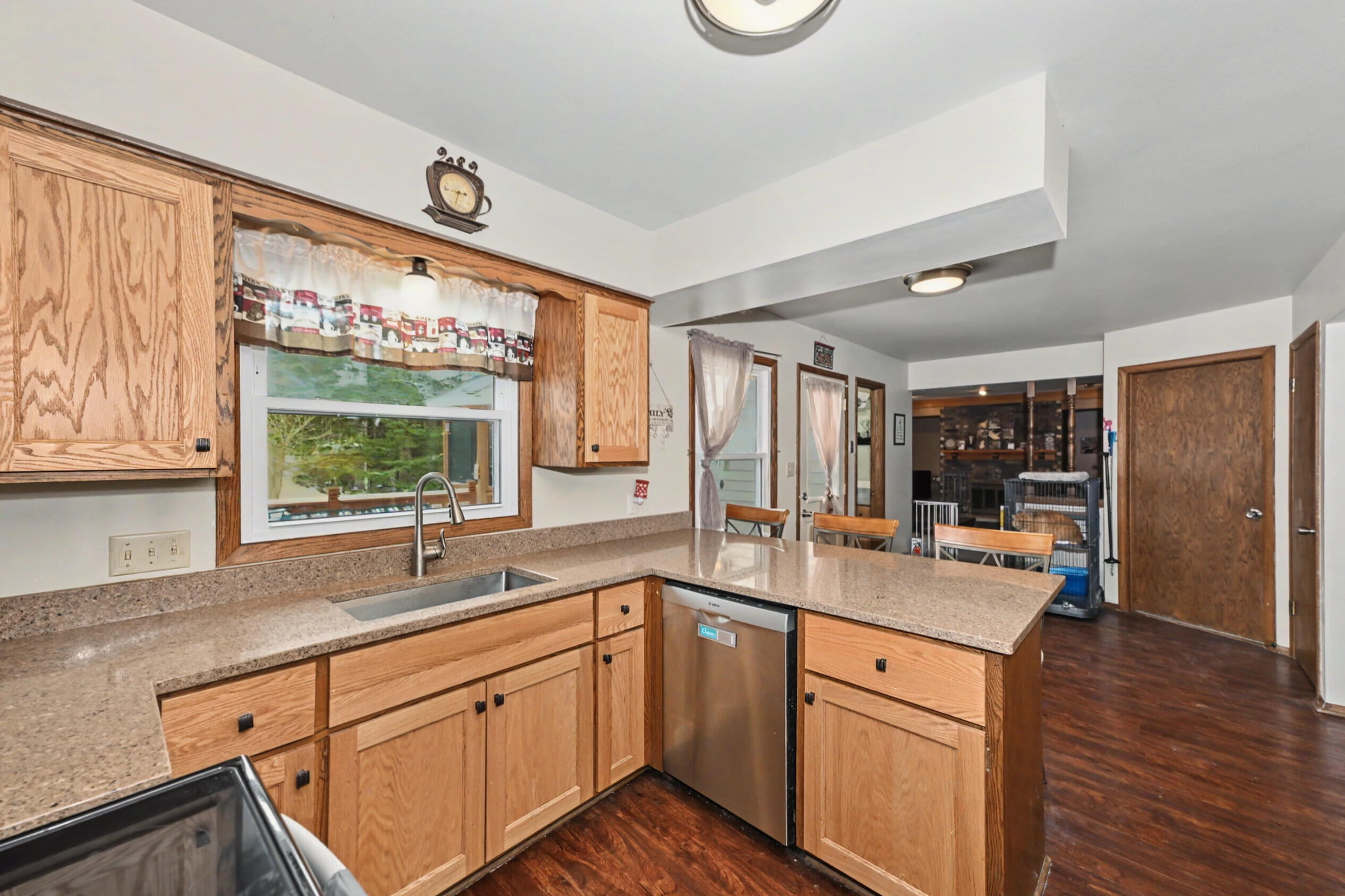 3125 91st Street Sturtevant, WI 53177 - Photo 15 of 43 08_Photo (17)