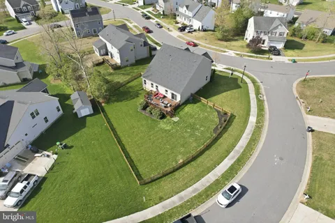 $495,000 | 7879 Uplands Drive, New Kent, VA 23124