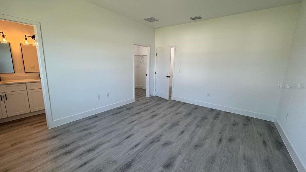 2487 Southwest 167th Loop Ocala, FL 34473 - Photo 12 of 34