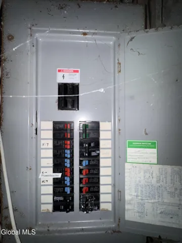 $220,000 | 902 Blodgett Hill Road, Coeymans, NY 12143