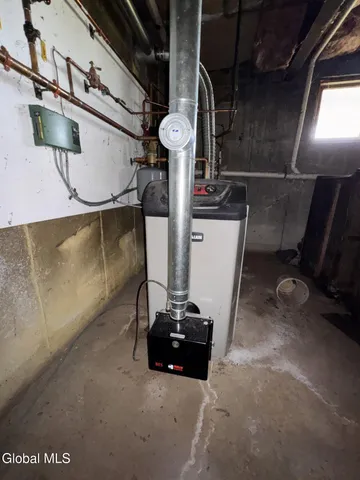 $220,000 | 902 Blodgett Hill Road, Coeymans, NY 12143