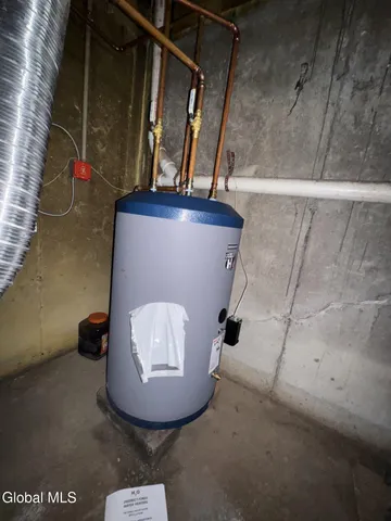 $220,000 | 902 Blodgett Hill Road, Coeymans, NY 12143