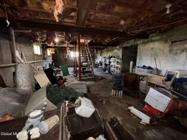 $220,000 | 902 Blodgett Hill Road, Coeymans, NY 12143