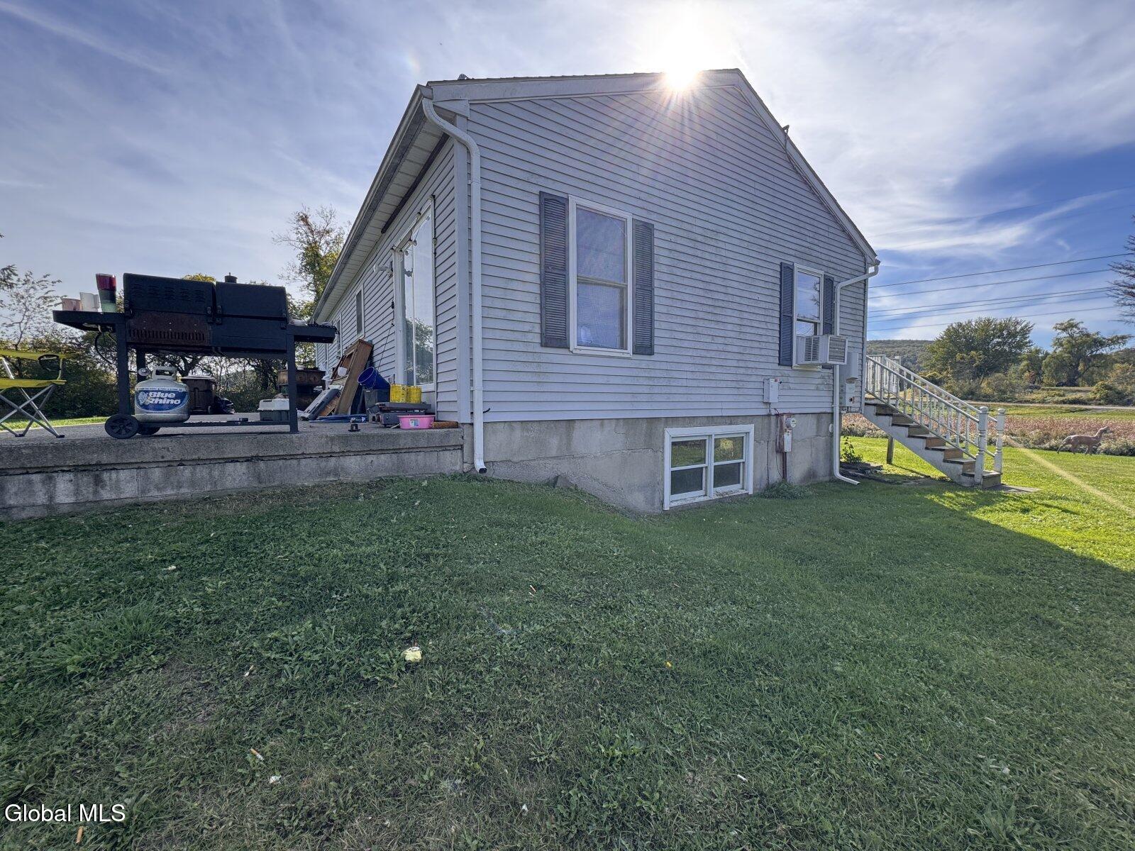 902 Blodgett Hill Road Coeymans, NY 12143 - Photo 4 of 29 4