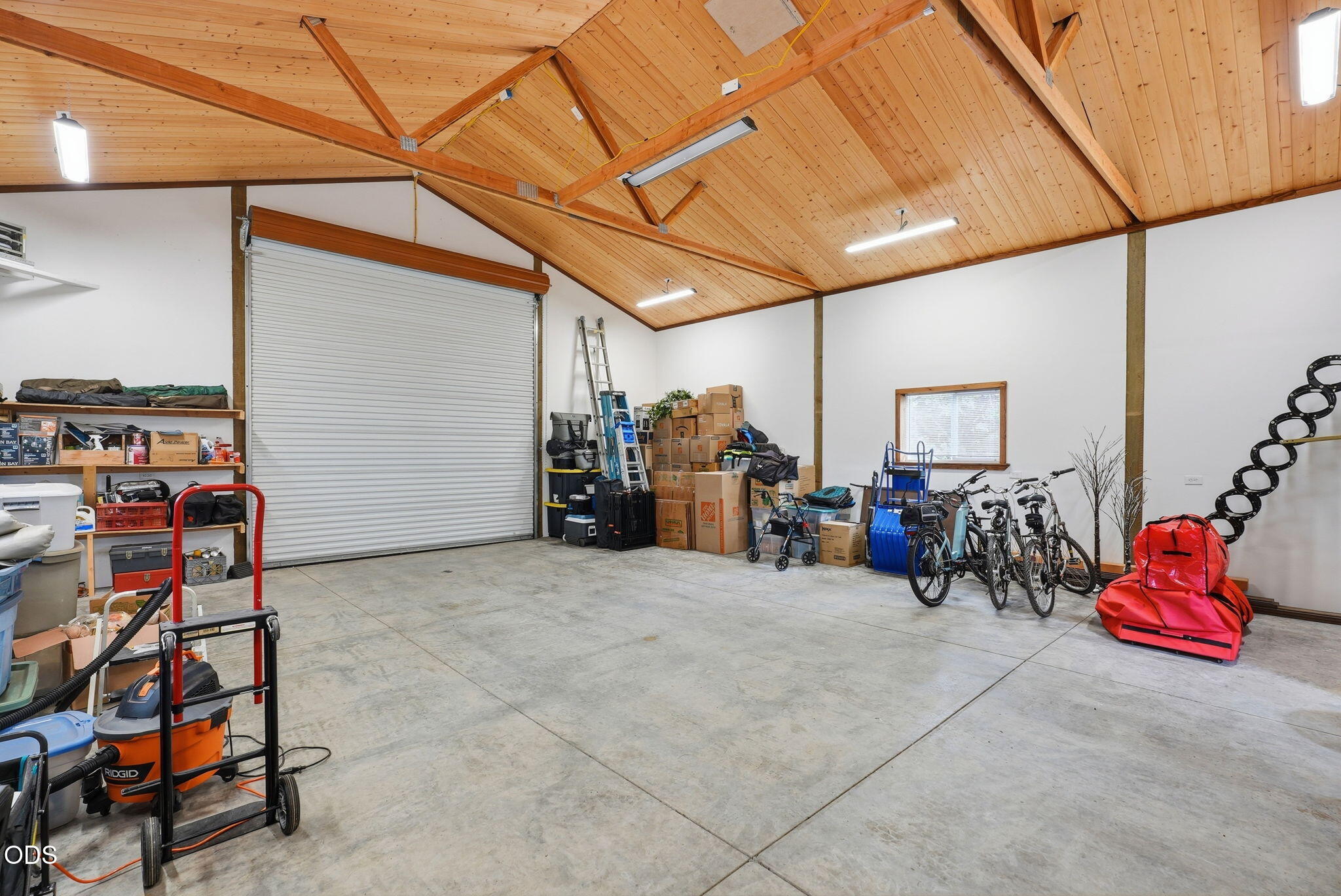 67295 Gist Road Bend, OR 97703 - Photo 40 of 57