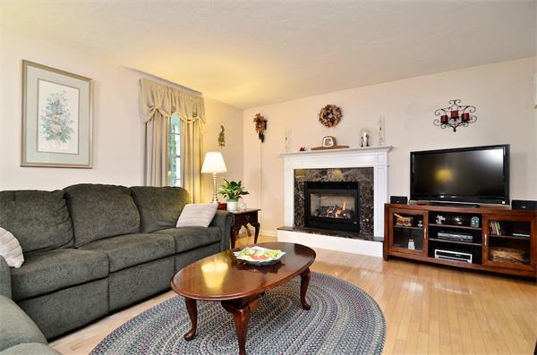 546 Wareham Road Plymouth, MA 02360 - Photo 3 of 20 Gallery Image 3
