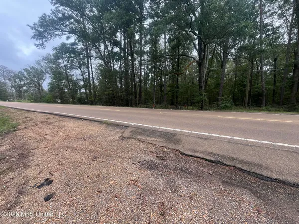 $127,500 | Ms-35, Forest, MS 39074