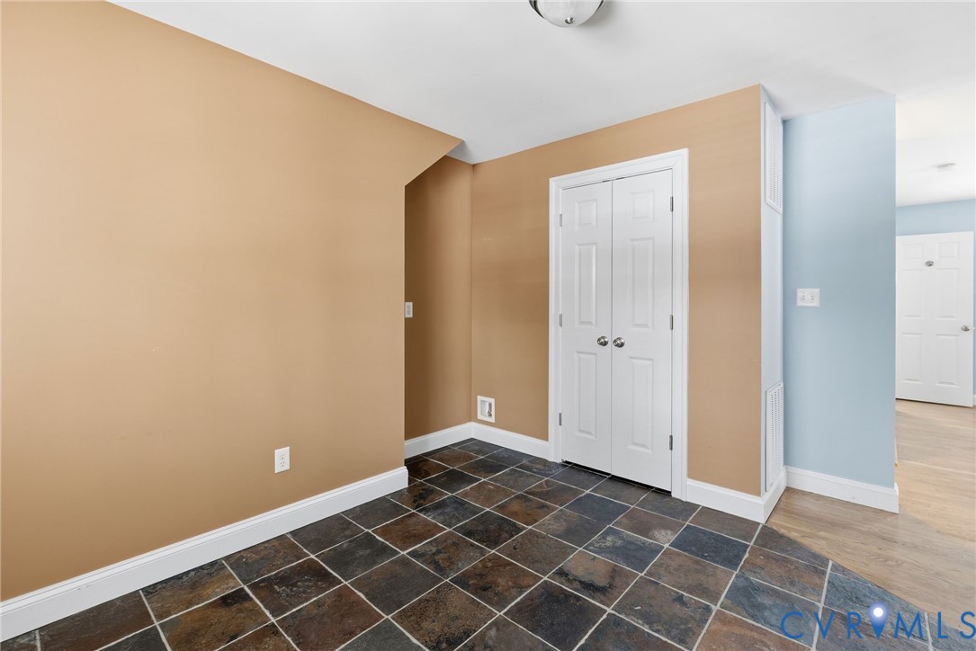 13111 Powderham Lane Midlothian, VA 23113 - Photo 31 of 37