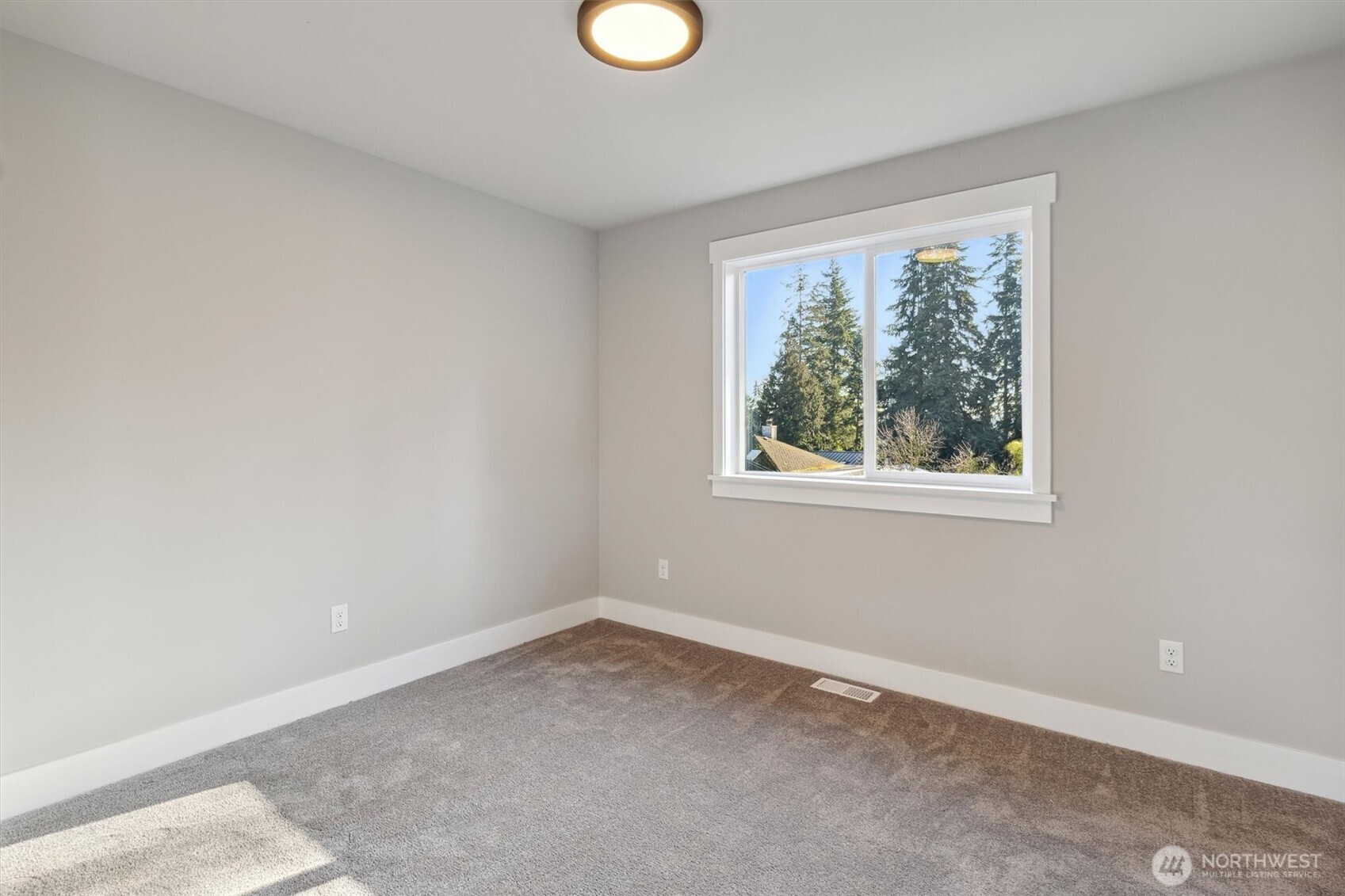 17825 Wallingford Avenue North, Unit A Shoreline, WA 98133 - Photo 31 of 38